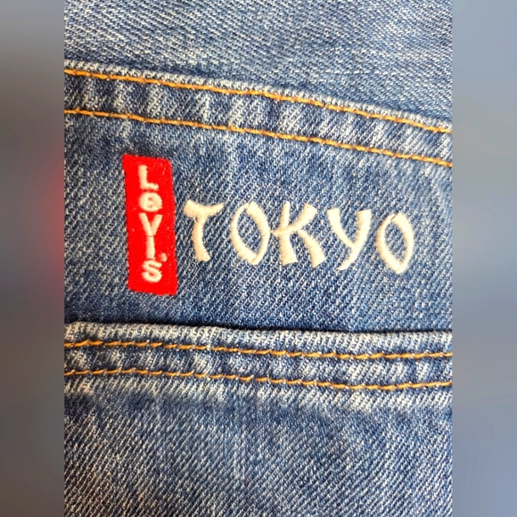 Rare, Levi's 505 Made in USA Jeans with Tokyo Flagship Embroidery, 30" x 32" - Picture 3 of 13